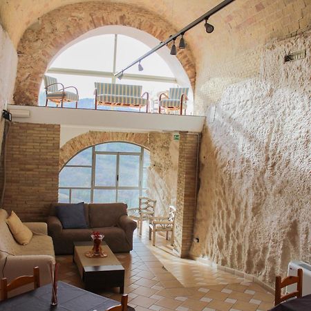Il Castello Di Atessa Bed & Breakfast Ngoại thất bức ảnh