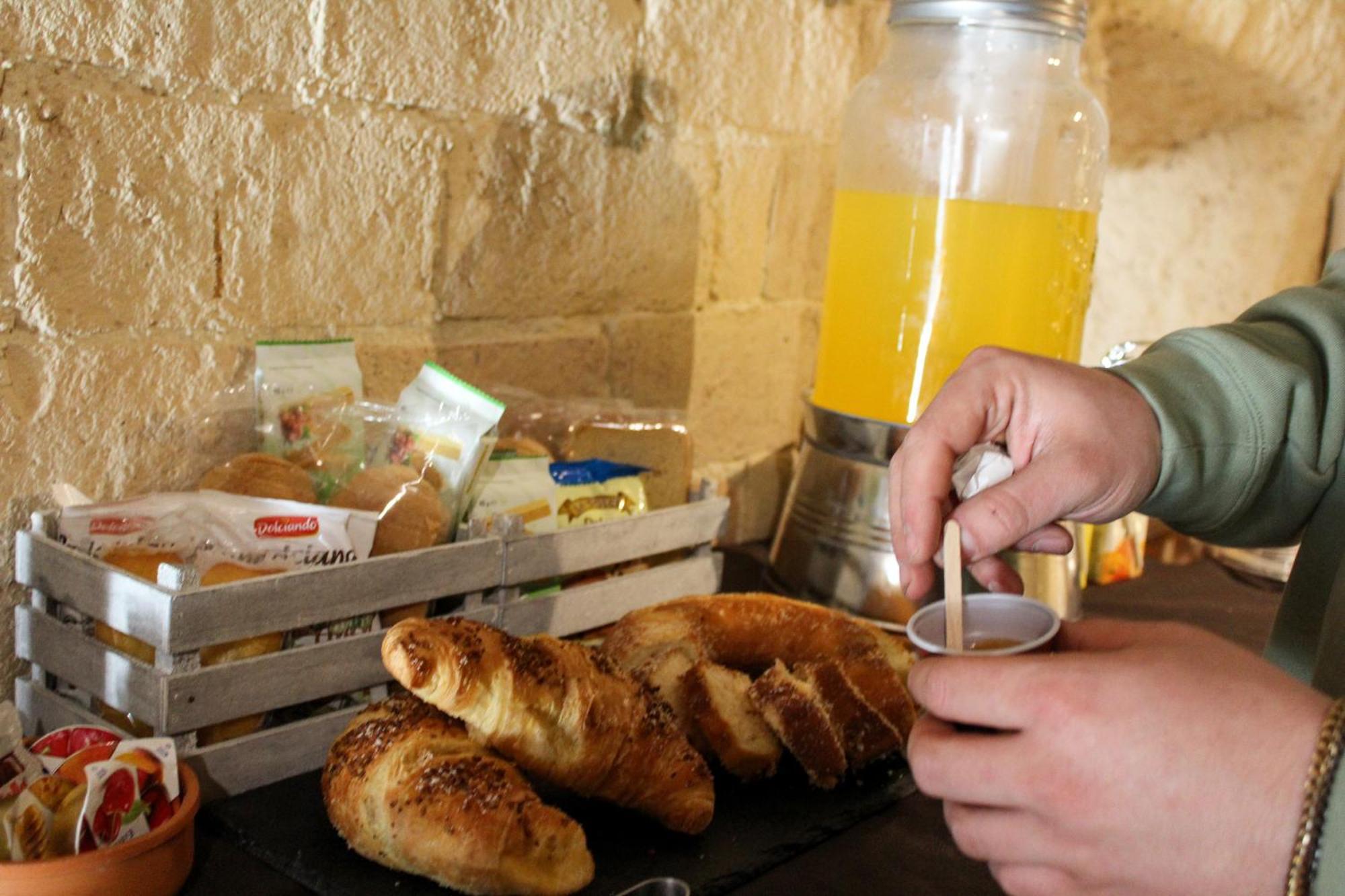 Il Castello Di Atessa Bed & Breakfast Ngoại thất bức ảnh